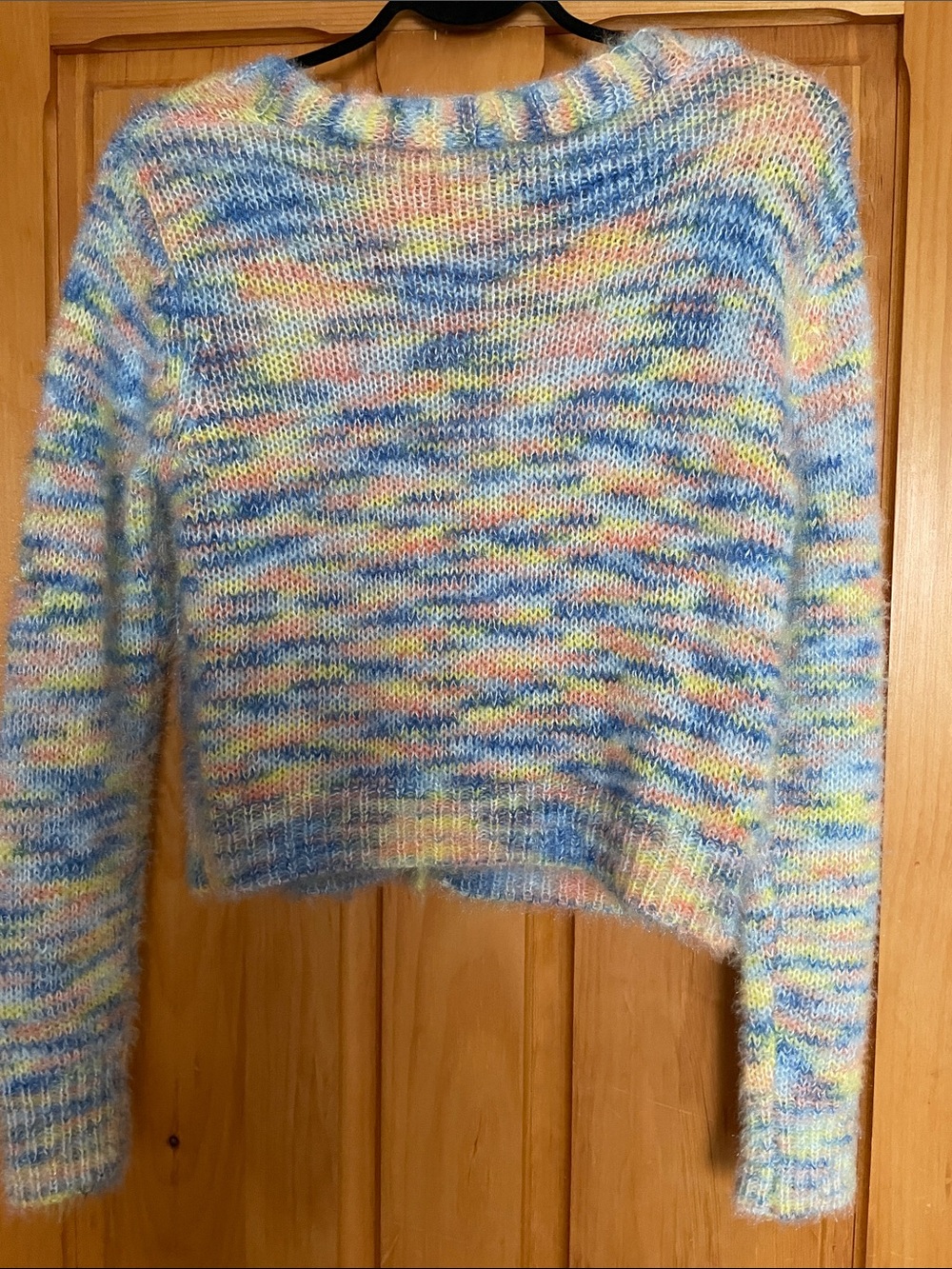 M.  So Soft  Pastel Multi-Color V-Neck Cardigan Sweater NWOT - Picture 2 of 6